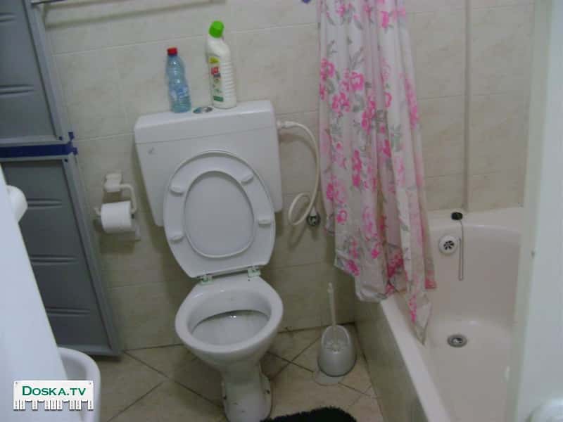 Однокомнатная чистая и отремонтированная квартира со всеми удобствами: душ, туалет,