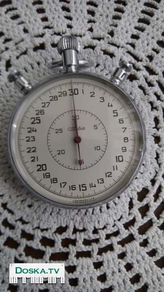 Хронометр с тремя стрелками спортивный Можно в субботу