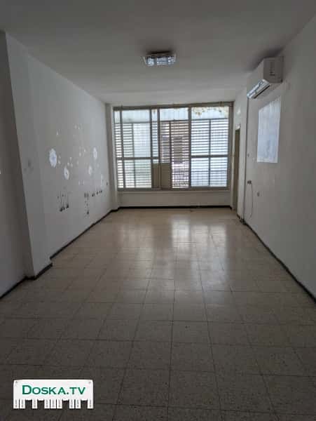 На продажу 2 комнатная квартира на улице Кацнельсон в Бат