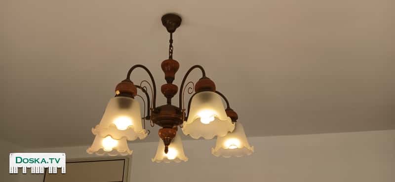 Люстра Югославская высота 52 см, диаметр 56 см