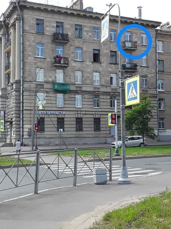 Срочно 2-х комнатная квартира в сталинском доме