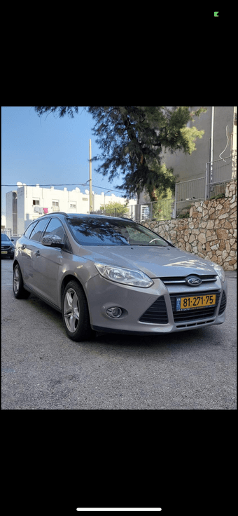 Ford Focus 2012 3 рука 200000км
